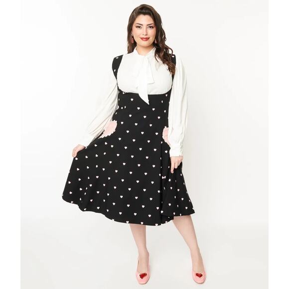 Unique Vintage Amma Suspender Skirt – Black with Pink Hearts Sz 1X / 16 - Picture 1 of 8